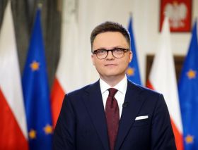 „Sejm X kadencji ma najsilniejszy mandat w historii. Chcę by jakość debaty i stanowionego prawa radykalnie wzrosła". Inauguracyjne orędzie Marszałka Sejmu