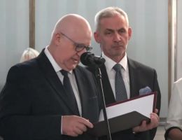 Poseł Adam Andruszkiewicz - Wręczenie zaświadczenia o wyborze 26 października 2023 roku.