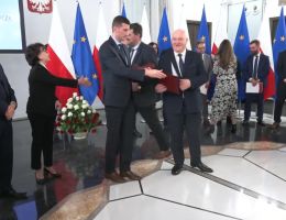 Poseł Cezary Tomczyk - Wręczenie zaświadczenia o wyborze 26 października 2023 roku.