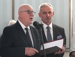 Poseł Edward Siarka - Wręczenie zaświadczenia o wyborze 26 października 2023 roku.