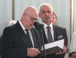Poseł Mateusz Bochenek - Wręczenie zaświadczenia o wyborze 26 października 2023 roku.