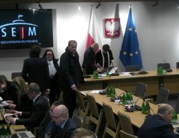 Komisja ENM z dnia 28 grudnia 2023 roku.