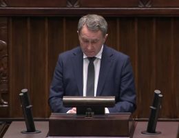 Konfederacja - pytanie ws. szczepionek przeciw COVID-19 z dnia 19 grudnia 2024 roku.