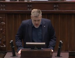 Poseł Adrian Zandberg - Wystąpienie z dnia 08 stycznia 2025 roku.