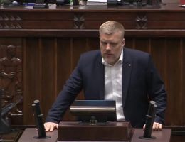 Poseł Adrian Zandberg - Wystąpienie z dnia 09 października 2025 roku.